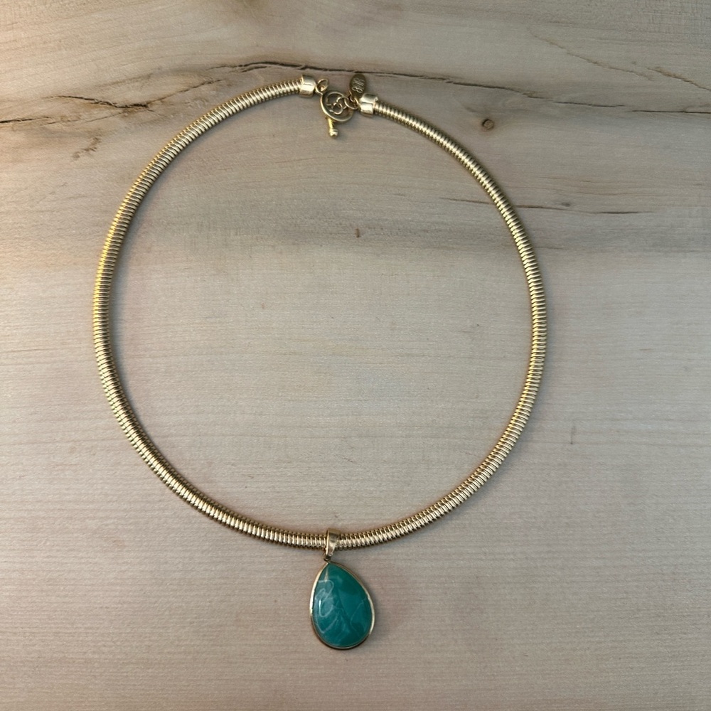 8 Other Reasons Gold and Green Necklace with Teardrop Pendant